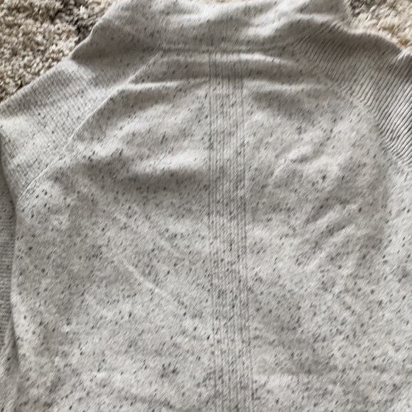 Athleta cashmere sweater. In like new condition… - Picture 5 of 6